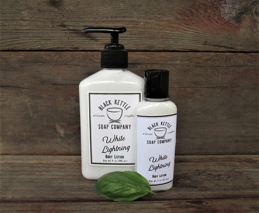 WHITE LIGHTNING Body Lotion